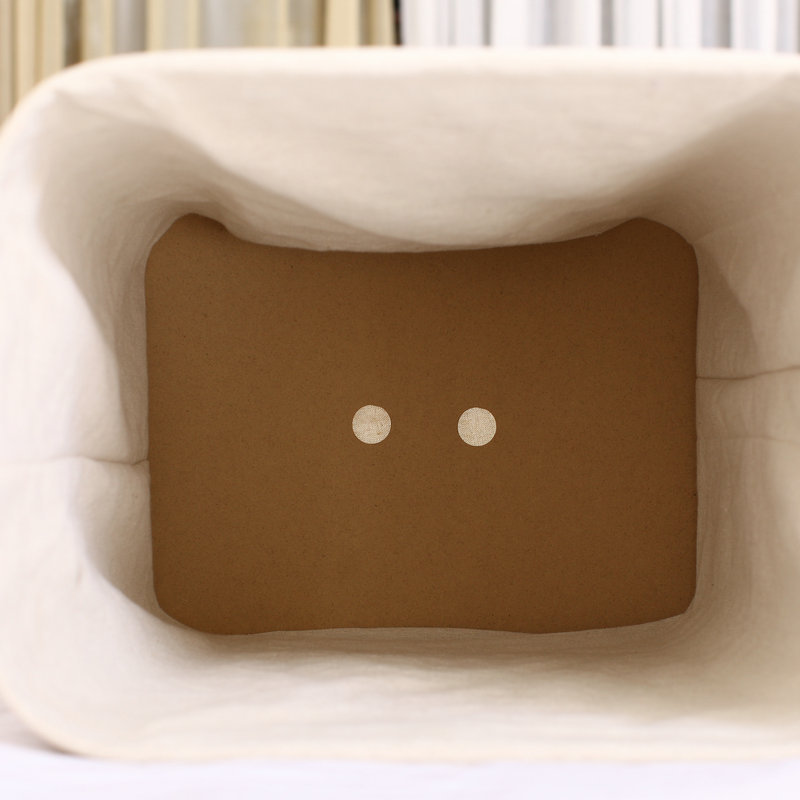 Reinforced bottom structure of natural bamboo laundry hamper with removable linen liner