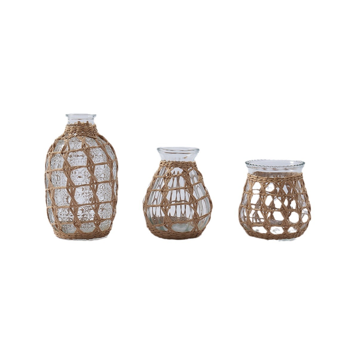 Source custom glass oil lamps with natural rattan casing direct from factory, fully customizable sizes & shapes, low MOQ fast 7-day sample service