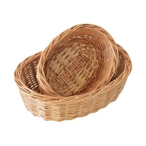 Pair of shallow handwoven willow storage trays in 30x20x9 and 21x15x8 cm